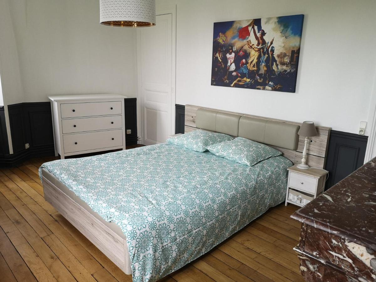 Luton Chic Apartment Reims Bagian luar foto