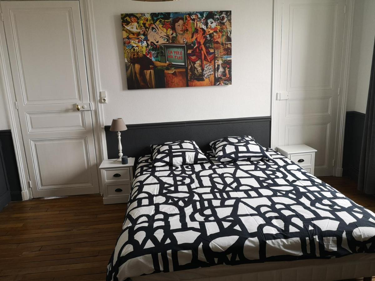 Luton Chic Apartment Reims Bagian luar foto